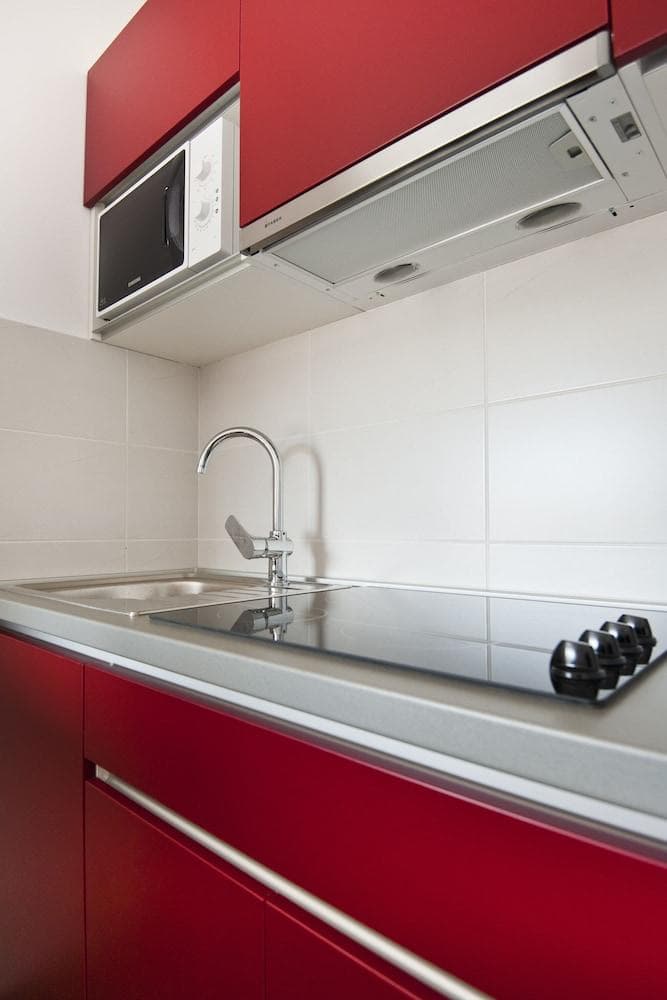 California Apartments II