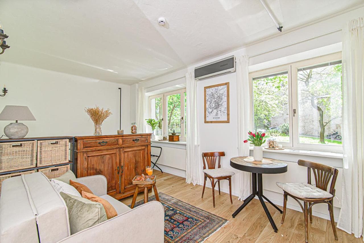 Cozy Studio in the Heart of Vilnius Old Town