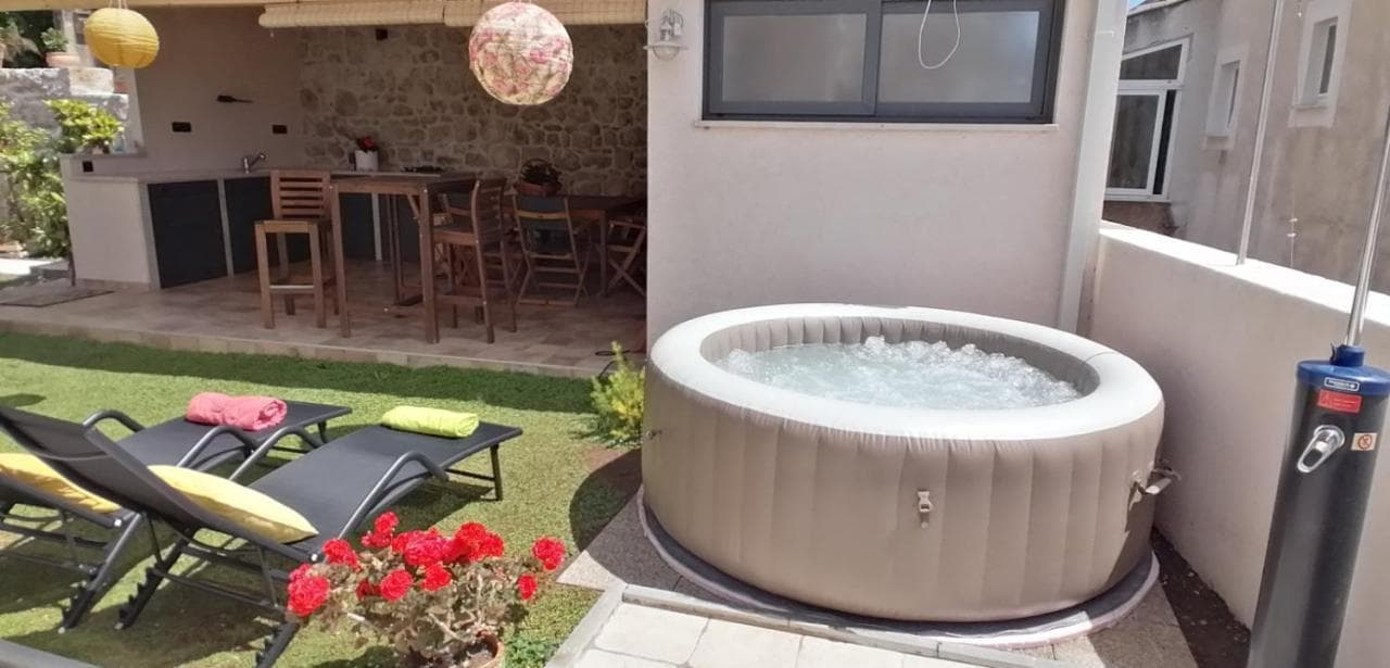 Duplex Maria Di, Free Parking, Sea View