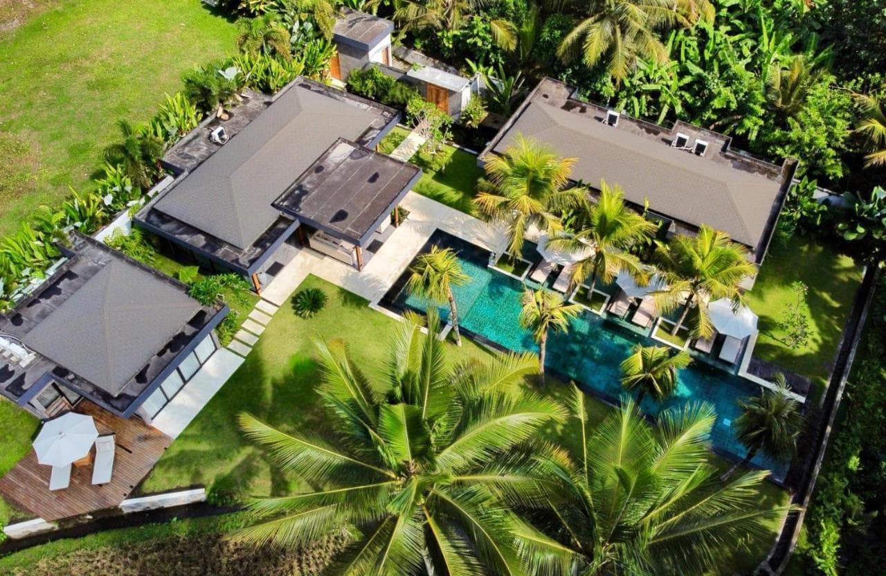 Villa Olirine by Balisuperhost