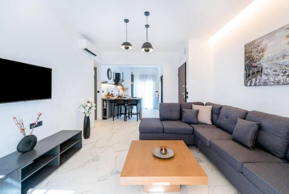 Rhodes Center Luxury Apartments #2