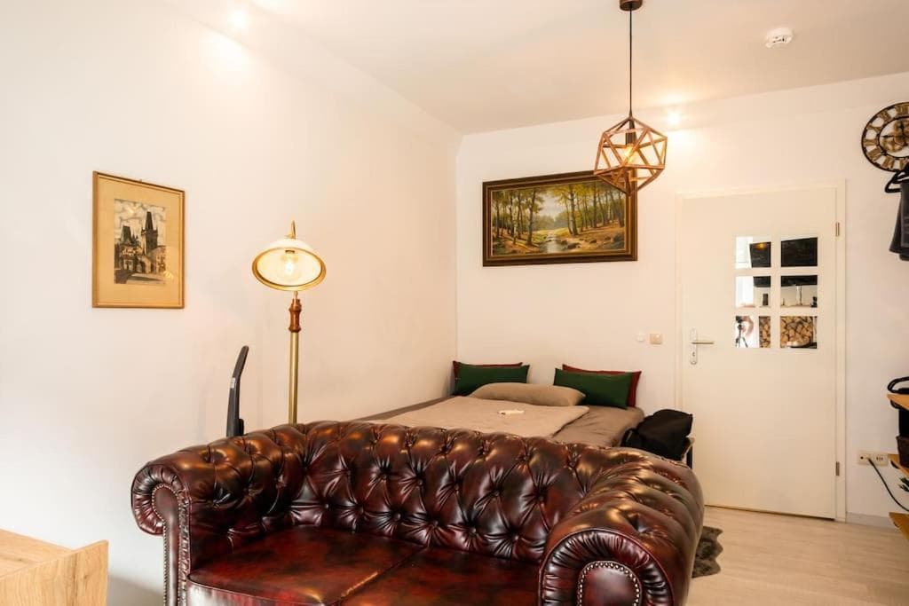 Stilvolles Apartment Im Lassigsten Viertel