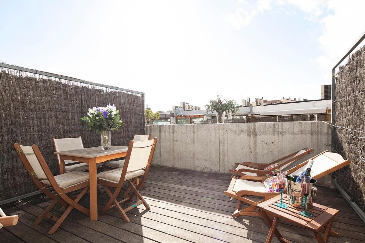 My Space Emirates - Park Guell Triplex with Private Terrace