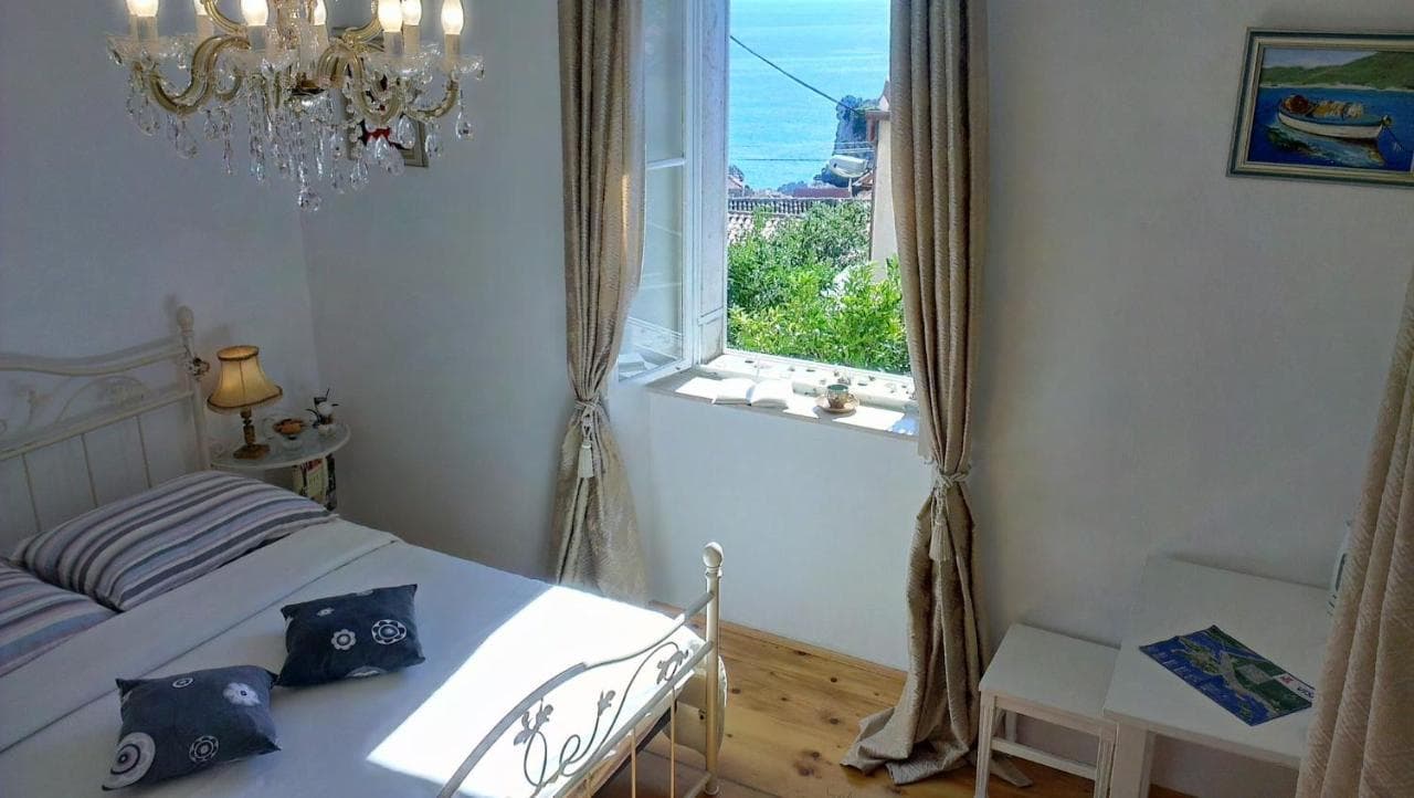 Romantic Studio Old Dinka - with Garden (Adults Only)