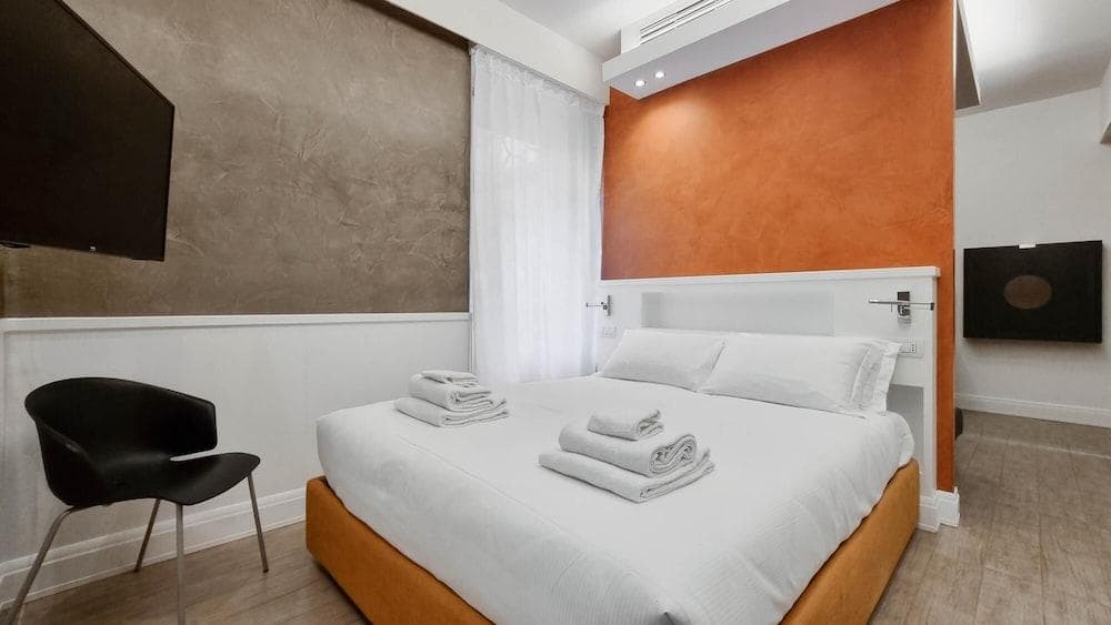 Italianway - Corso Venezia 7 - Tosca