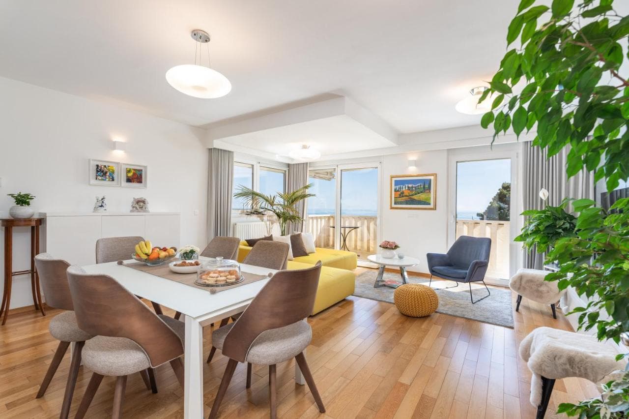 Apartment Apollo in Dubrovnik with Sea View