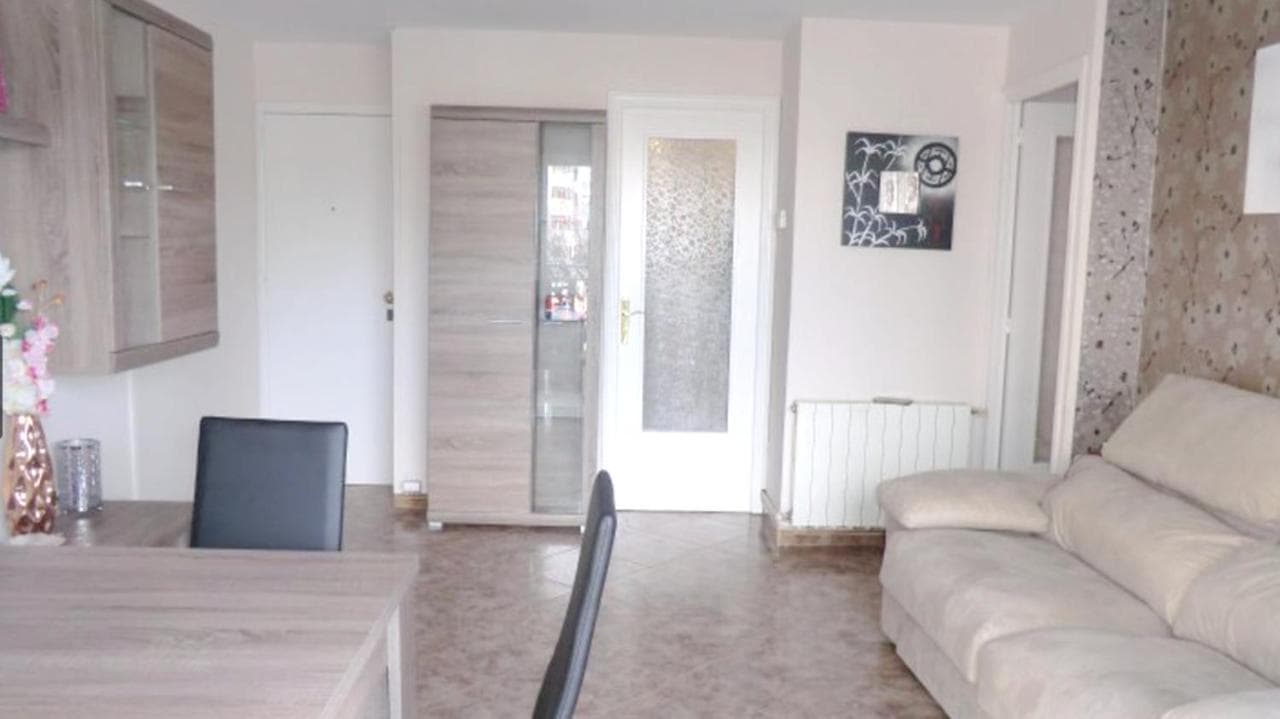 Spacious Apartment in Cabrera de Mar with Sea View