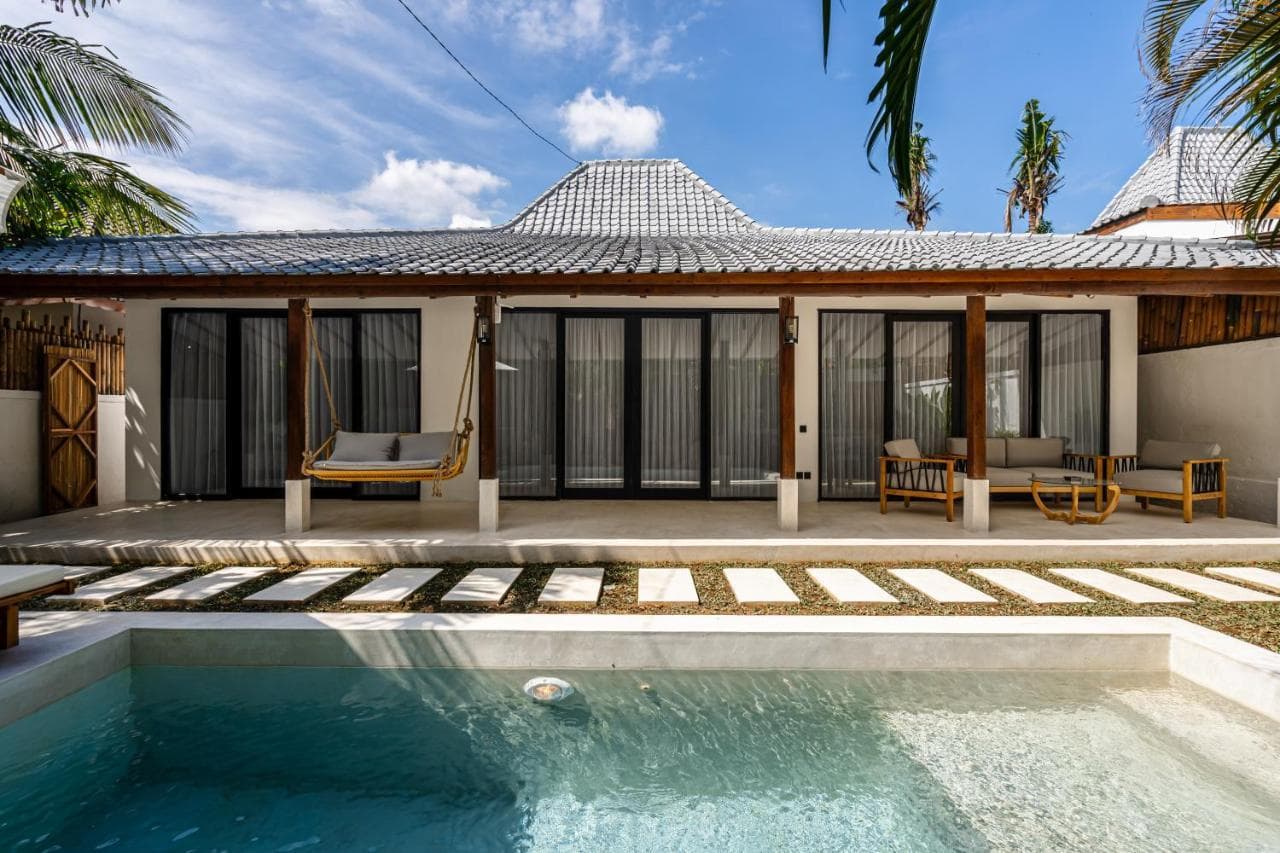 Udara by Evdekimi - Spacious 4br Pool Villa with Lush Garden at Artistic Center of Ubud