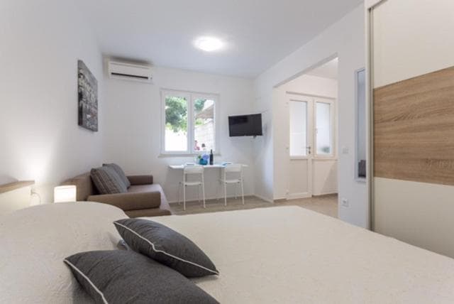 Apartment R&R (Adults Only)