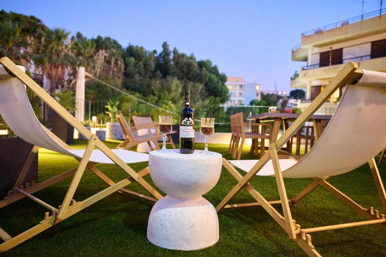 Monarco Executive Rooms