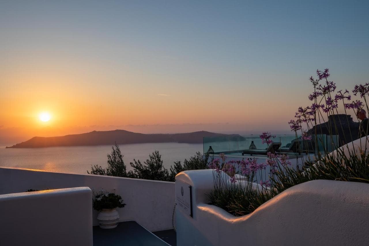 Santorini View Studios - Firostefani Caldera (Adults Only)