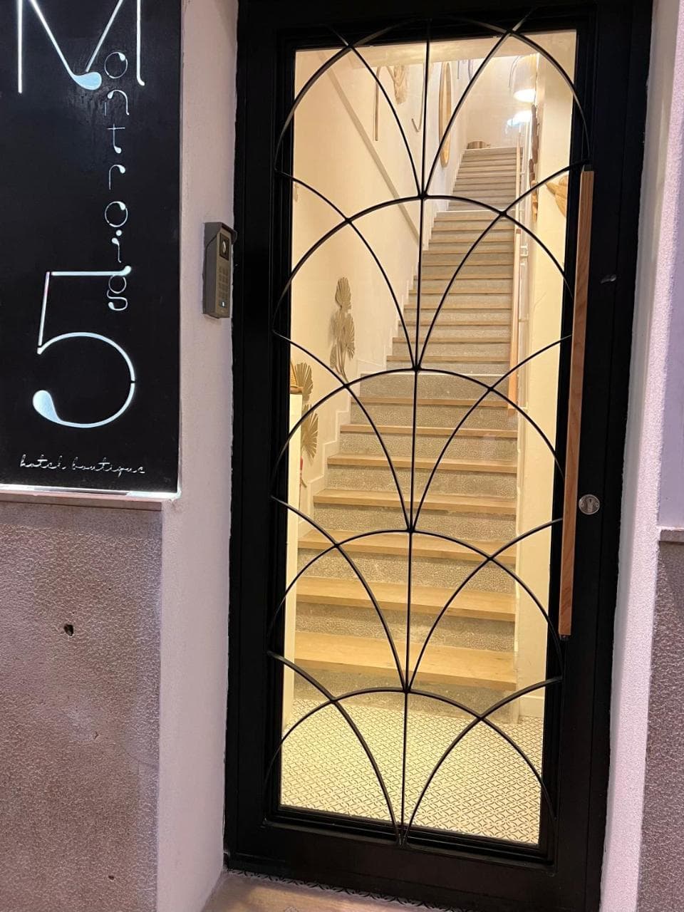 Montroig 5 Hotel Boutique