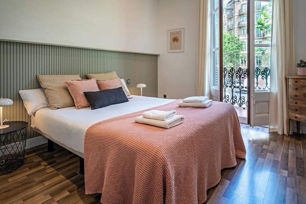 Habitat Apartments Barcelona Balconies