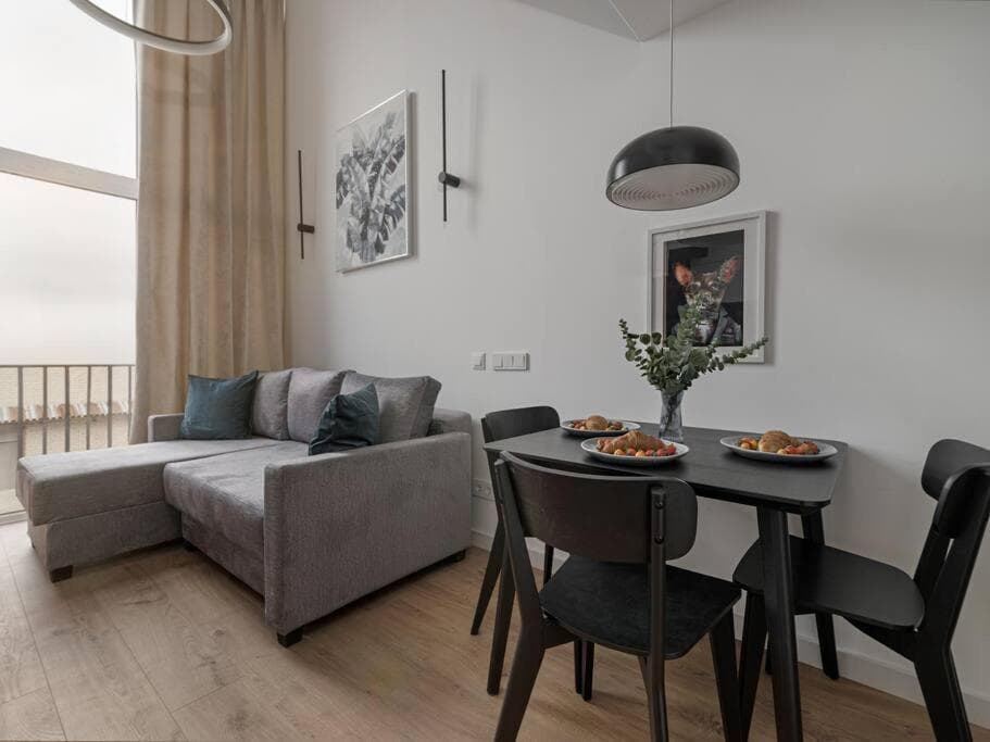 Loft 59 with Free Parking