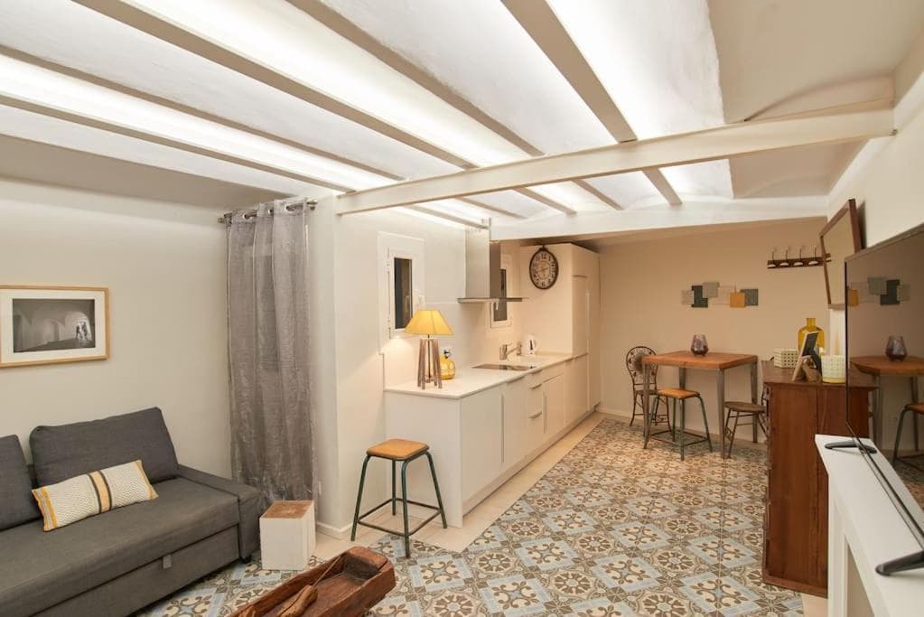 Acogedor Apartamento En la Sagrada Familia