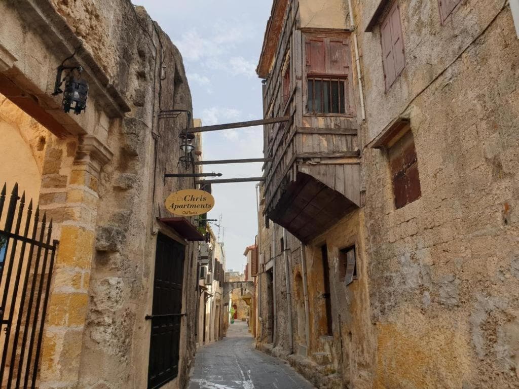 Saint Michel Apartments