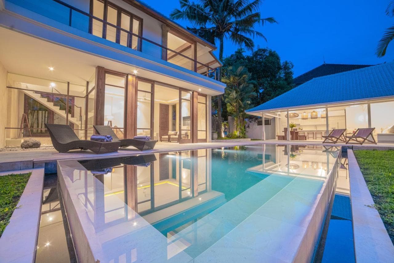 Soma Estate Villa - Elegant 4br Villa in Ubud Oasis
