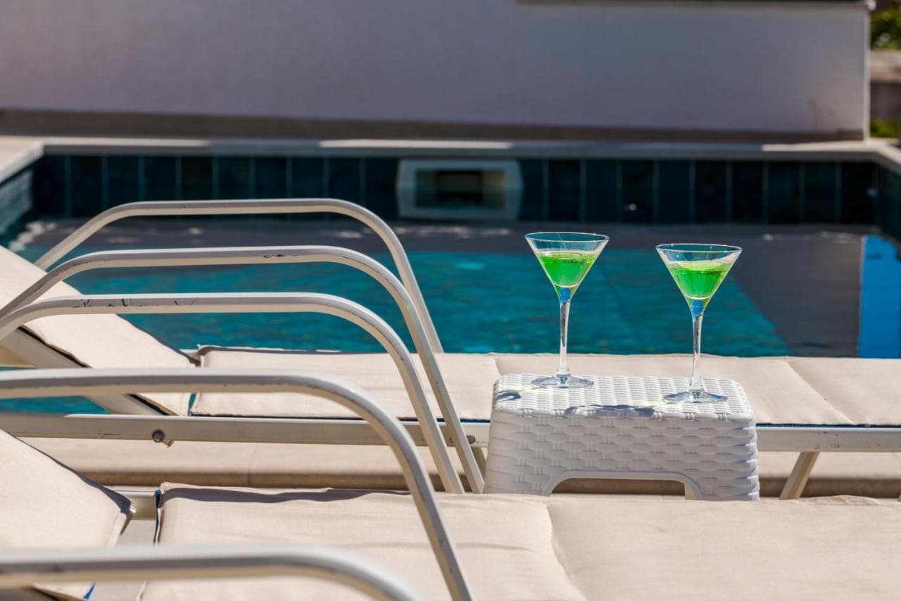 Apartments Makris No1