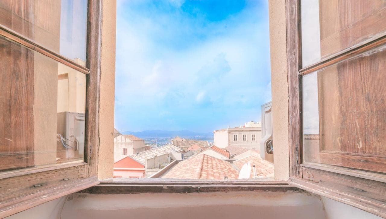 Appartamento Genovesi . Intero Apt . Wifi . AC (Adults Only)