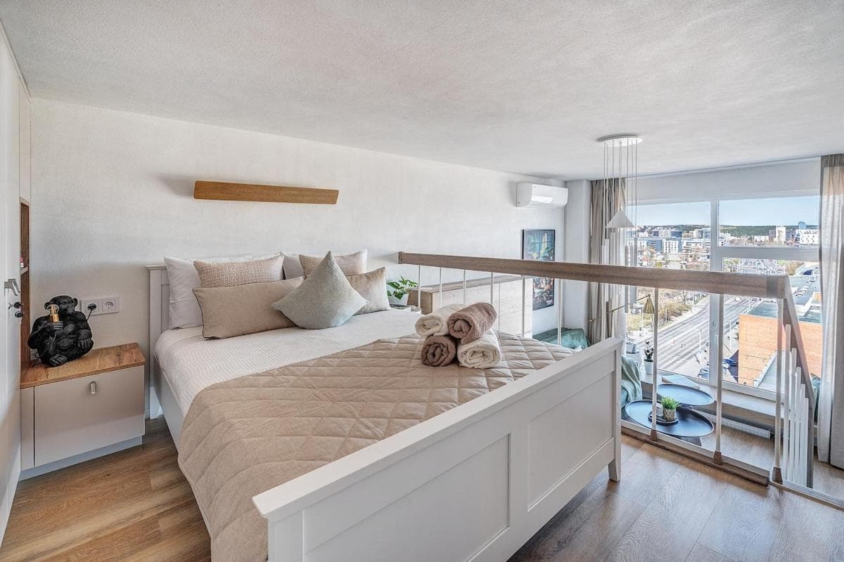 Modern Studio Near the City Center