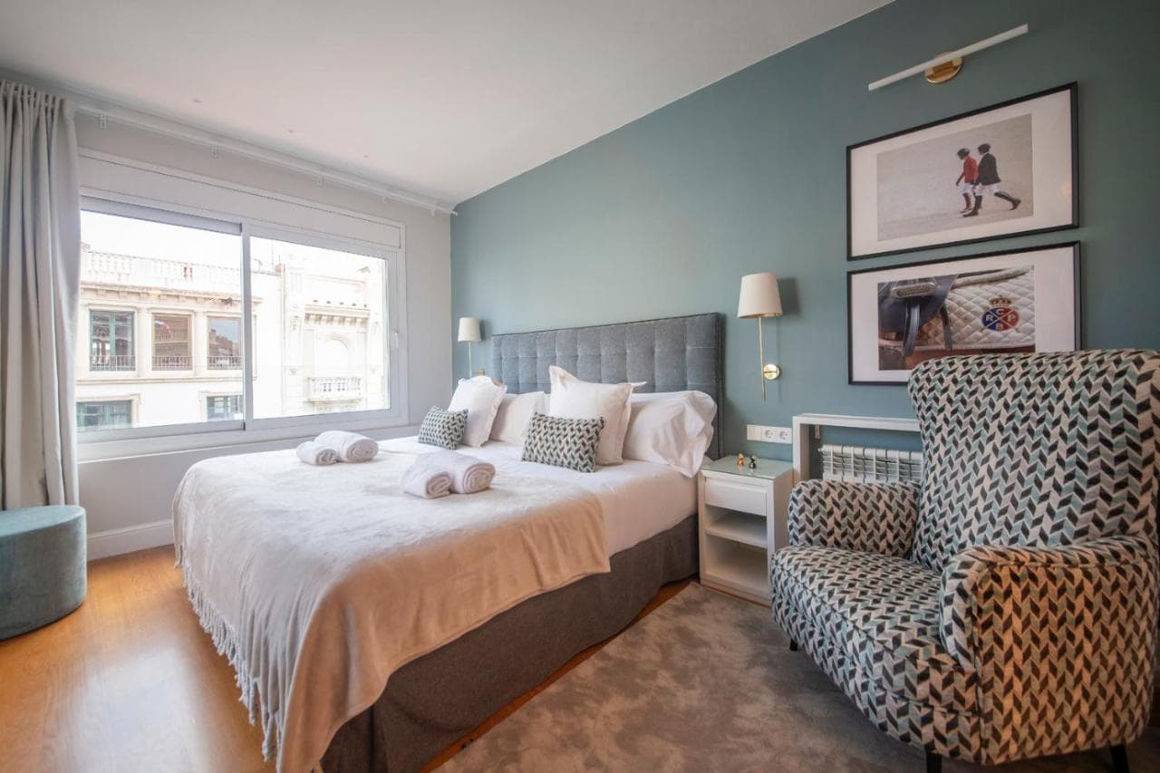 Atico Duplex Con Cinco Dormitorios