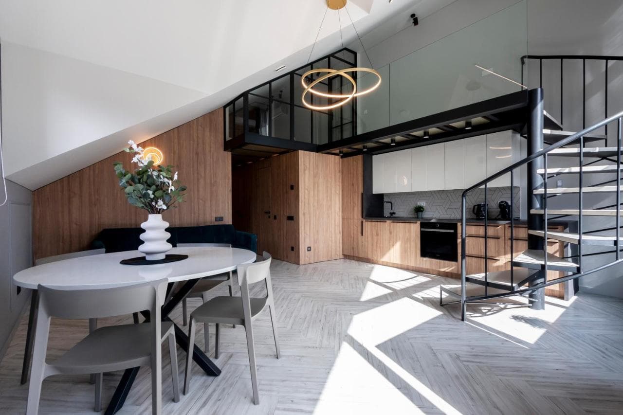 City Frame Apartment