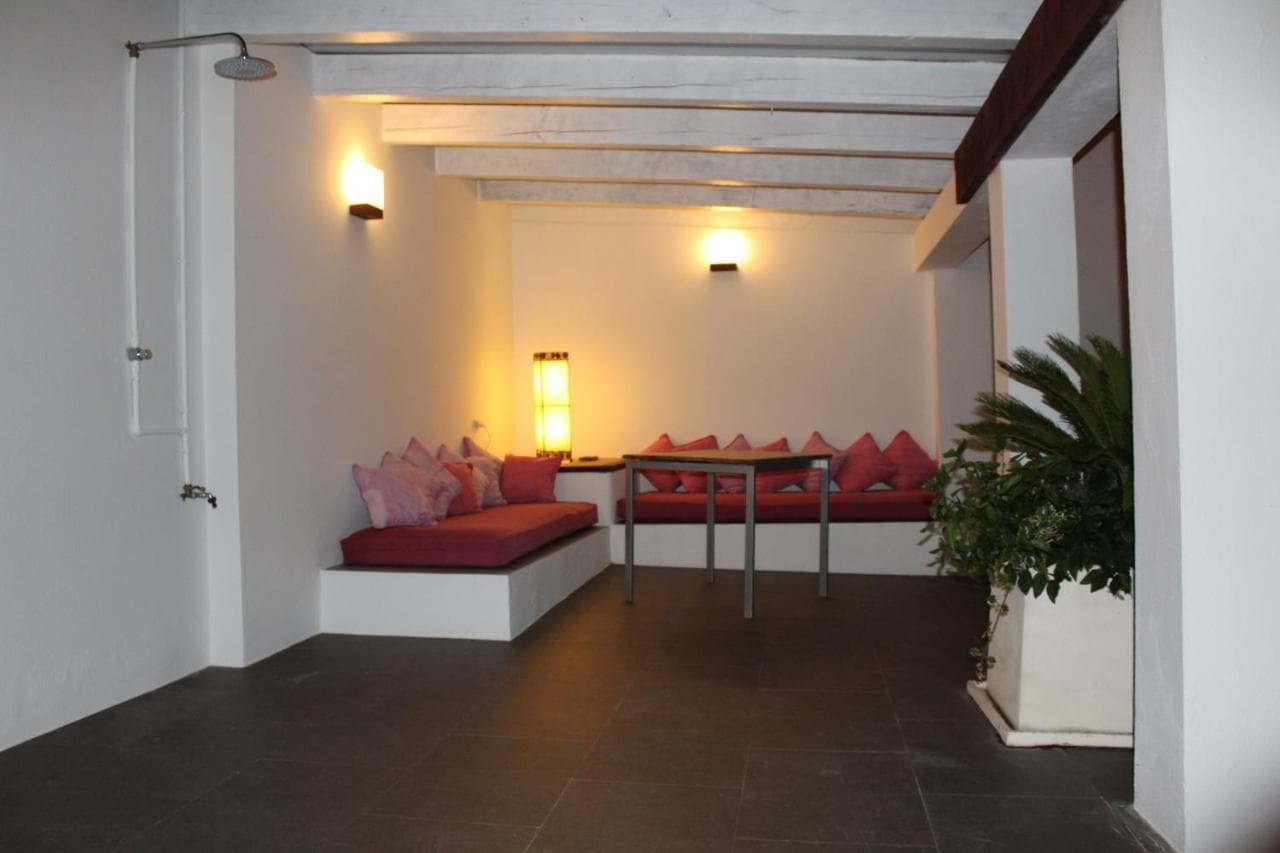 Fonduq Estudios (Adults Only)