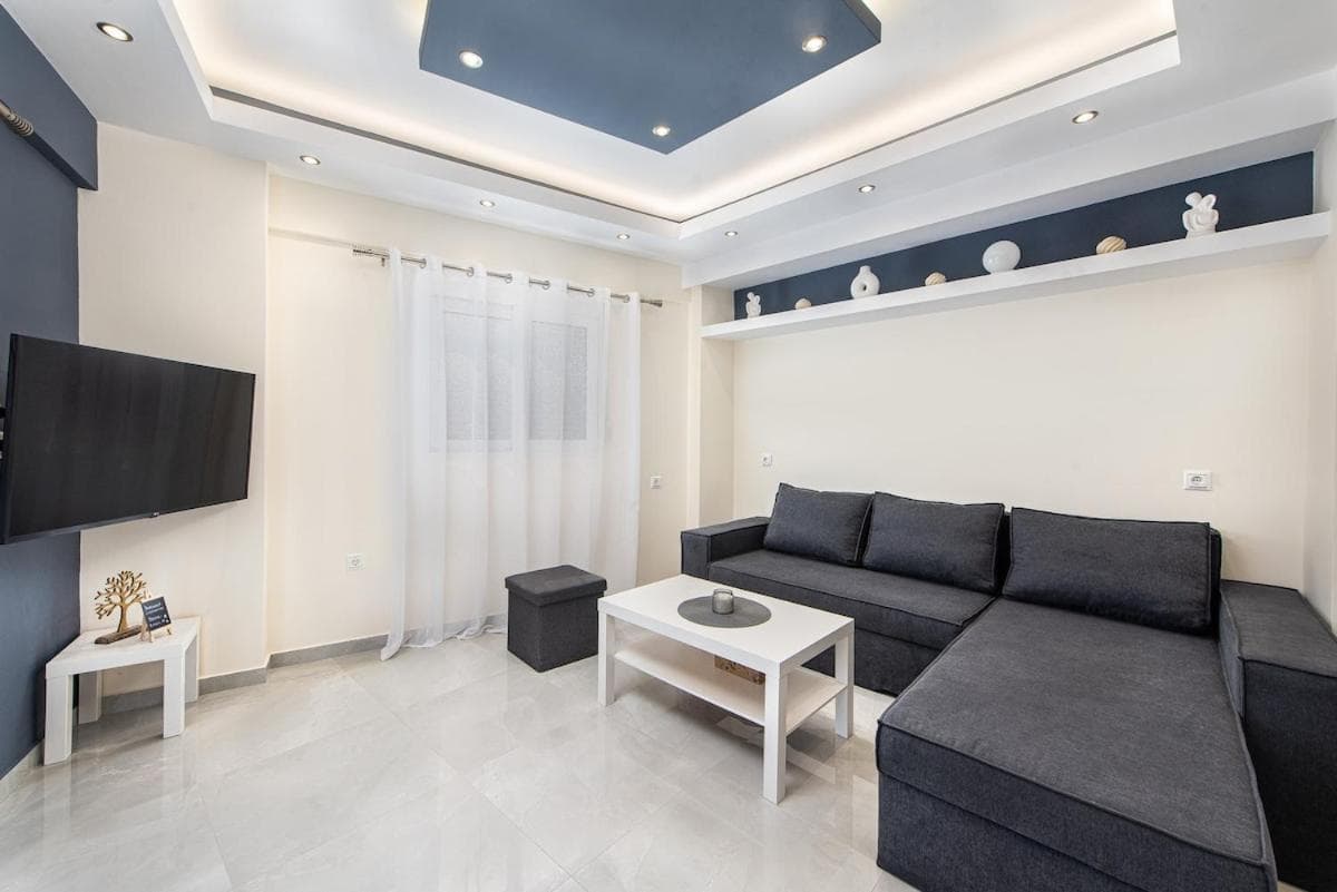 Modern Colorful House 3