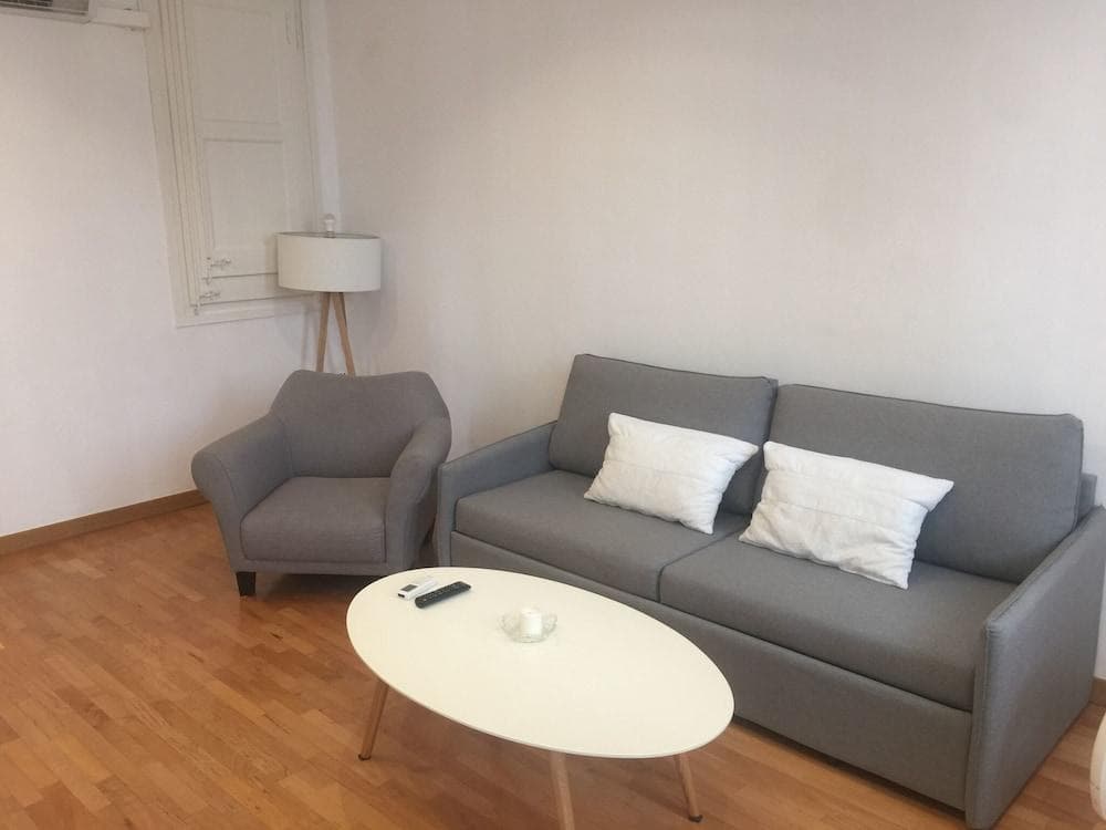 Olala L'illa Diagonal 1 Br Flat