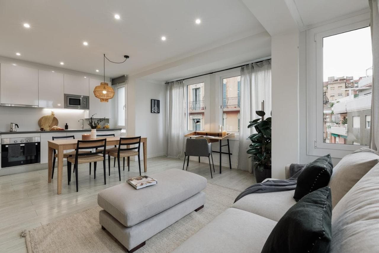 Rasa - 2 Bedroom in Sant Gervasy