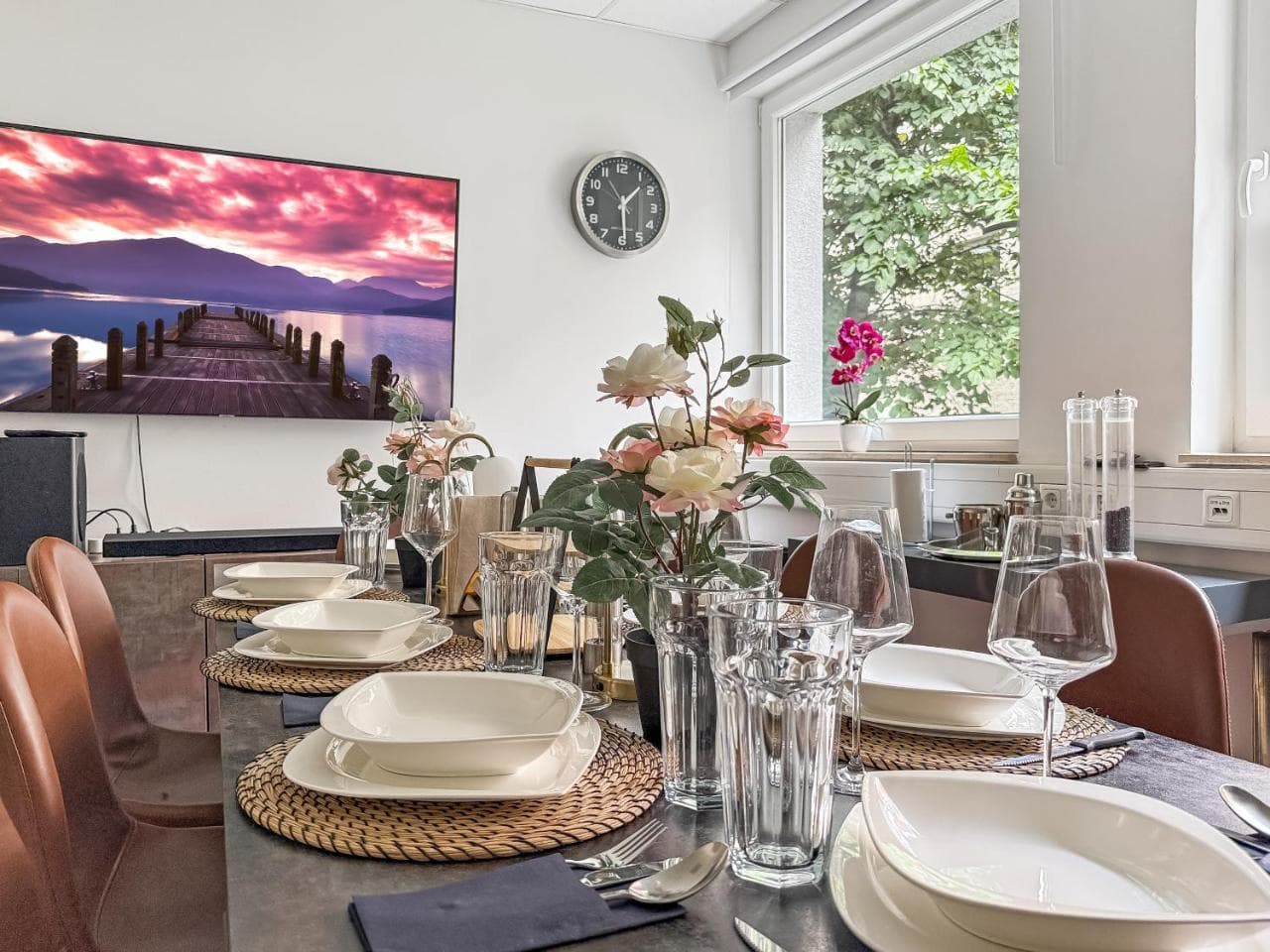 Private Munich Escape Cinema Lounge Sleeps 17