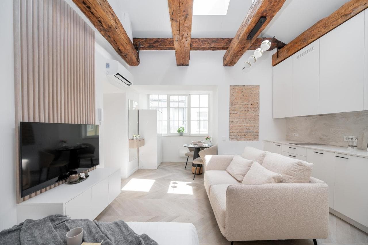 Central Bright I Etmonu St I Easy Check in I Cᴏʜᴏsᴛ