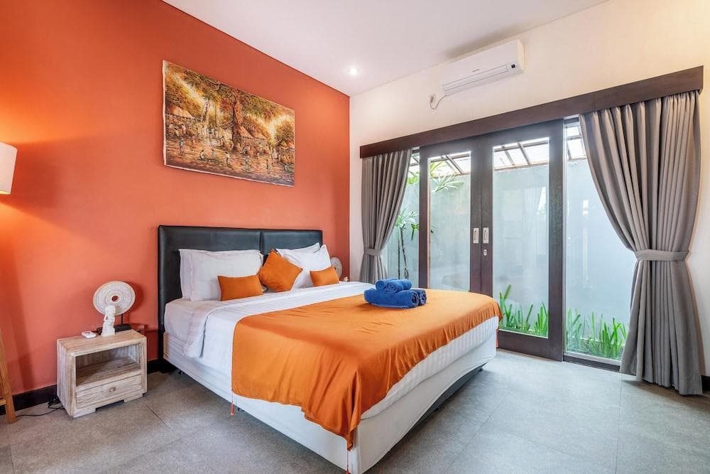 888 Residences - Complex of Private Villas with Pools