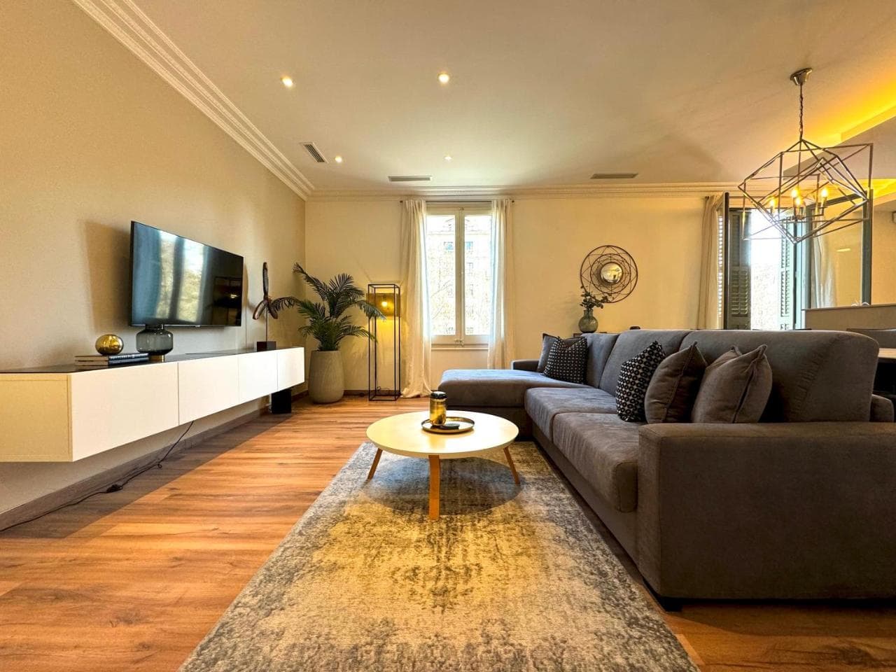 Modern Elegance by Myrentalhost