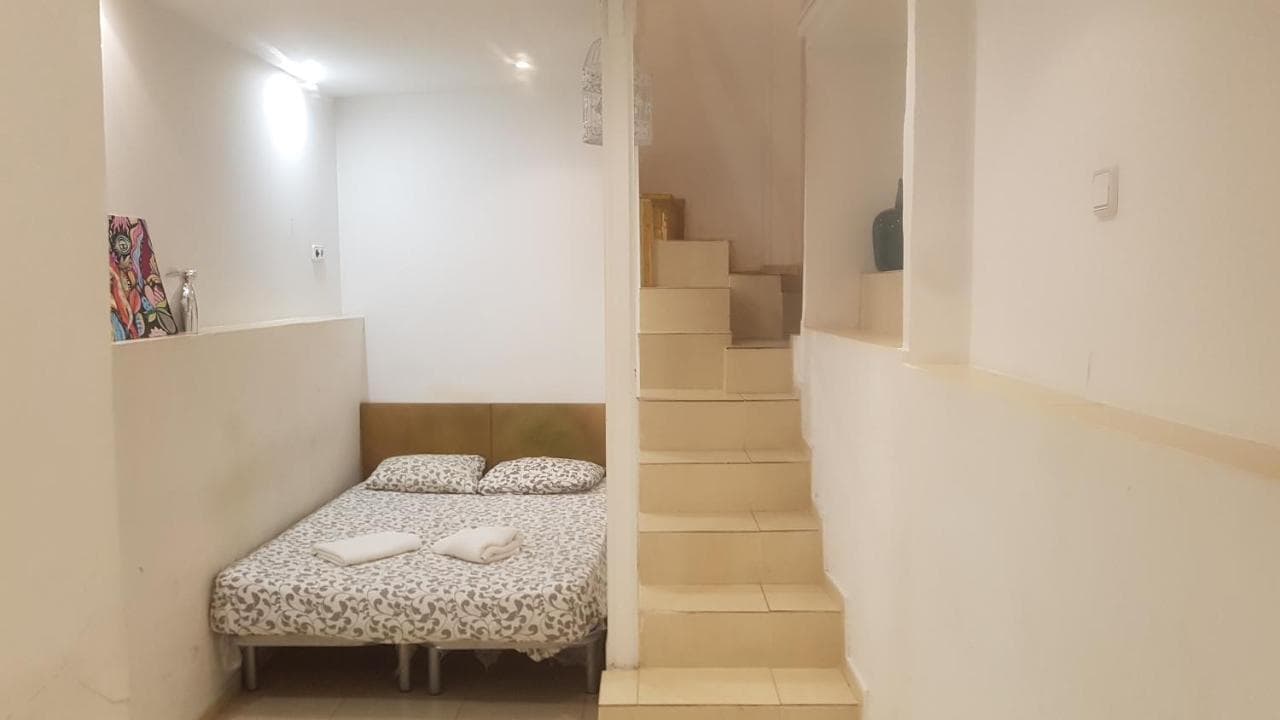 016 Duplex Centric (Adults Only)