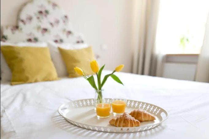 Bright Apartment in Old Town by Urban Rent