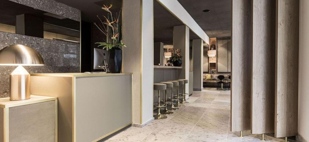 Bob W Munich Old Town