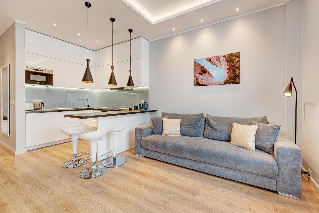 Happy Inn Emporia, Self Chek-In, Parking in the Underground Garage