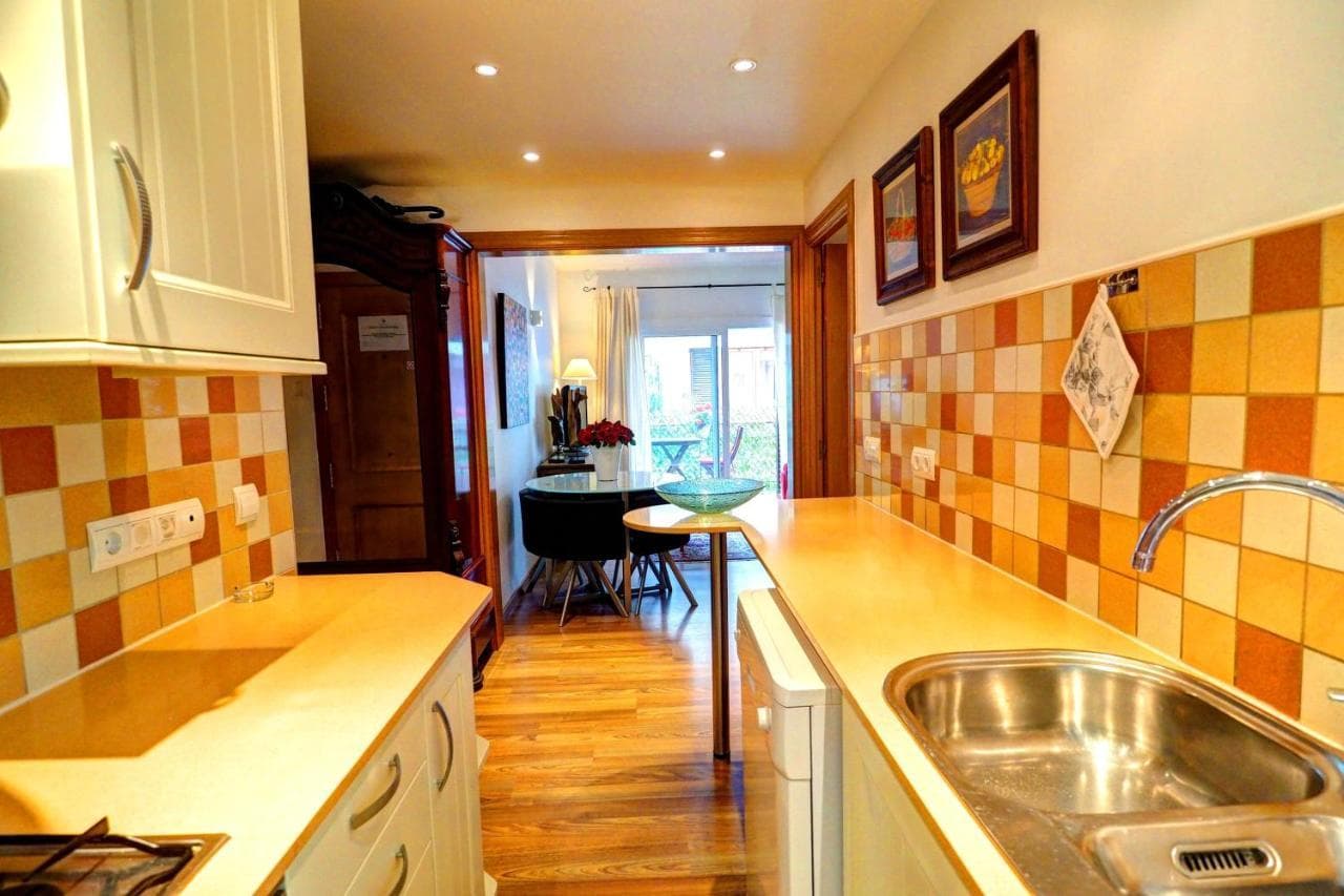 Olivia Apartment by Hello Homes Sitges