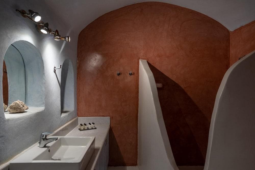 Madame Kalitsi-Ariadni Apartment