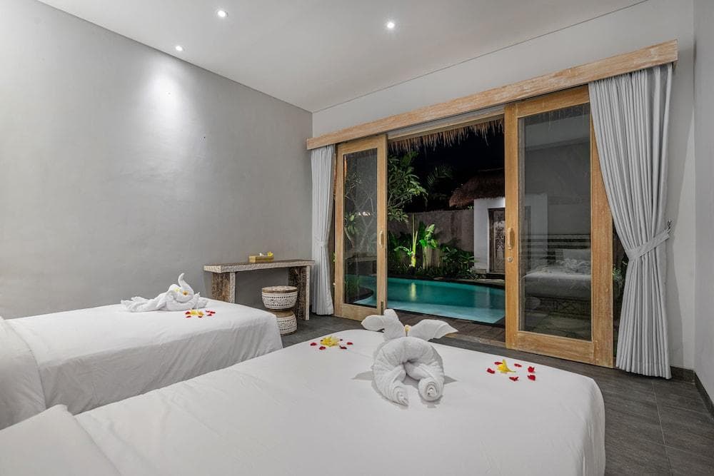 Brand New Luxury 3br Villa Ethnic Ubud 3