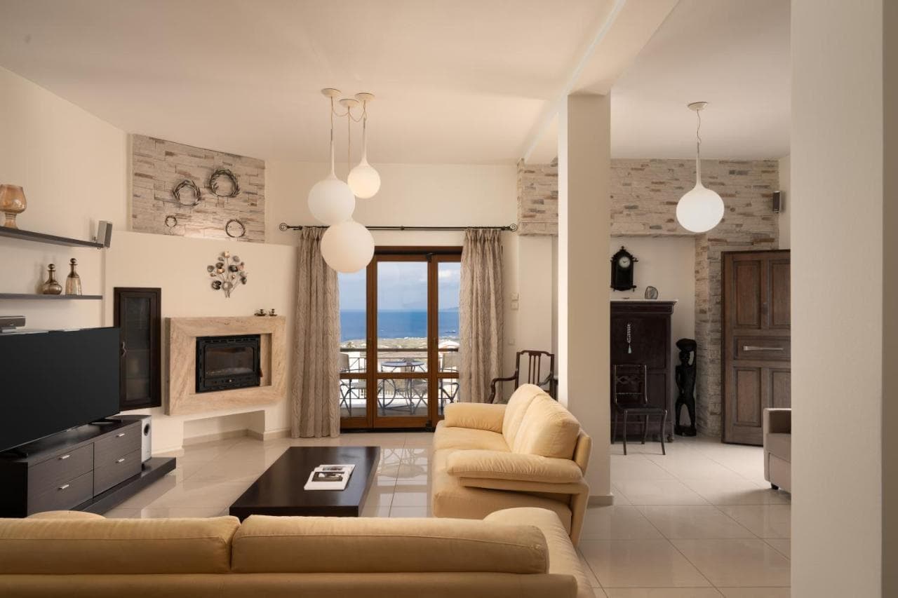 Central Seaview Heven Apartment in Fira Santorini