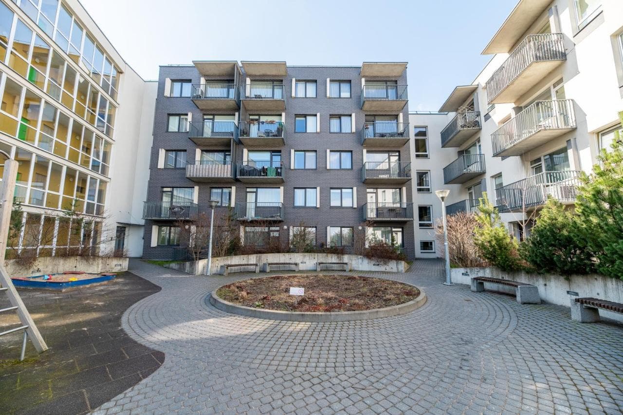 A4 Ozo Park Apartments