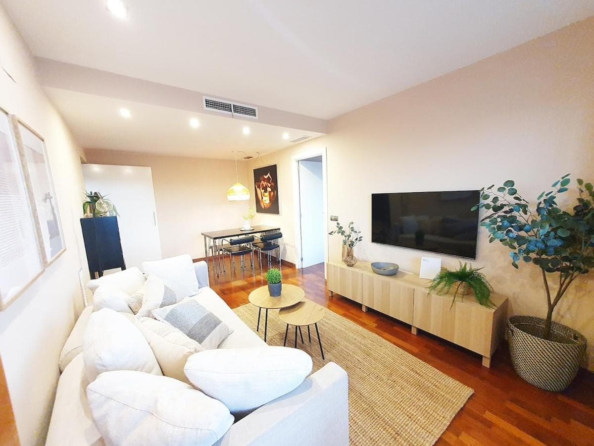 Modern Apartment in Diagonal Mar