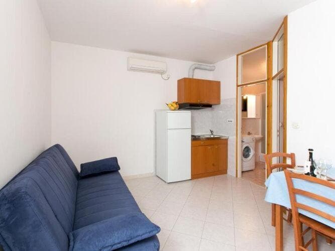 Guest House Old Town View- One Bedroom Apartment 3 Adults (Adults only)