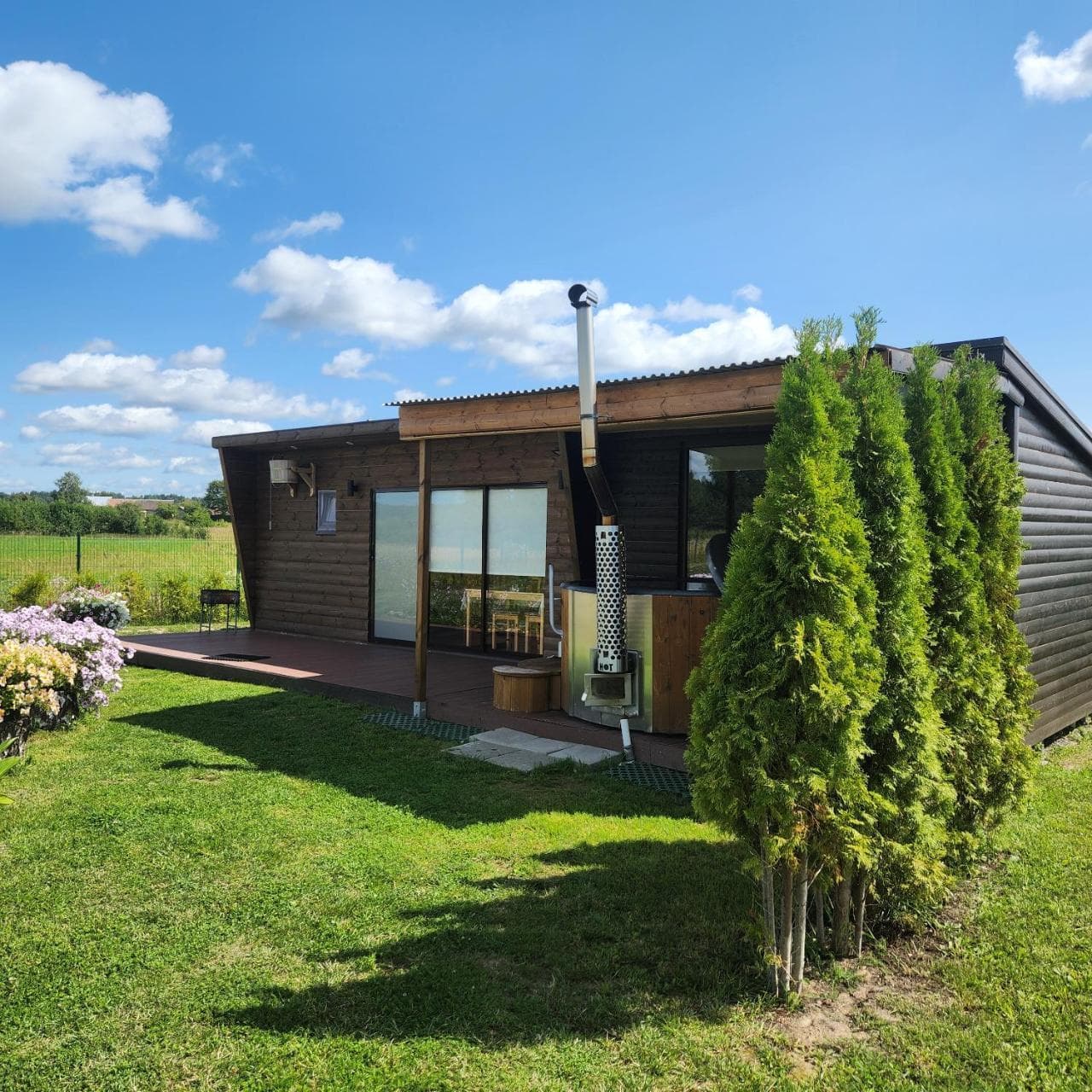 Vipoilsis Namelis N3 (Adults Only)