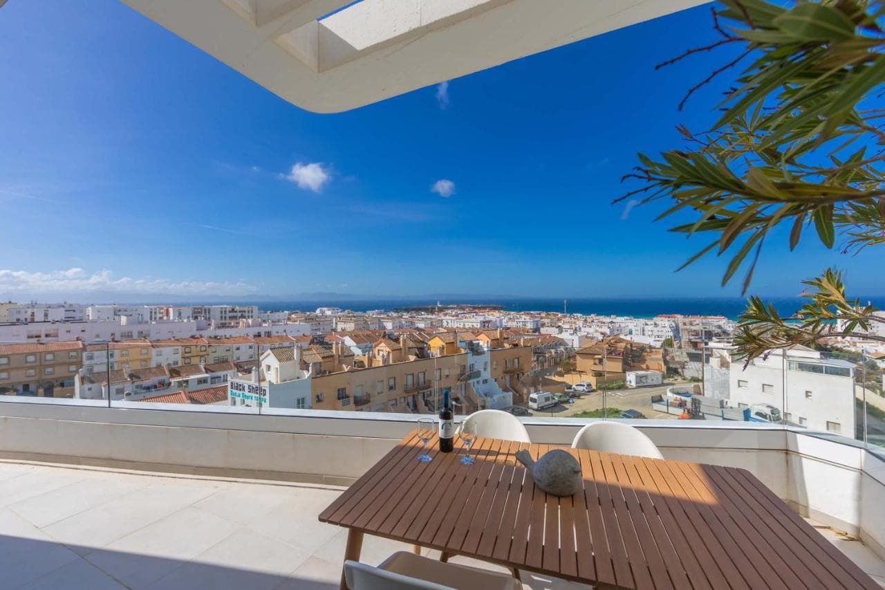 Apartamento Superior, Calma, Terraza Gigante Con Vistas Al Mar Y Jacuzzi, Parking, Hasta 6 Personas