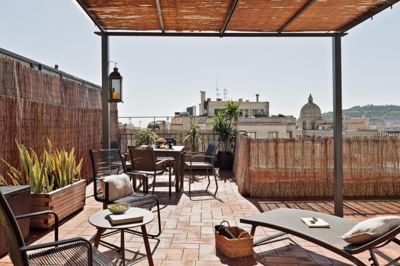 Finnt - 1 Bedroom And Terrace in Eixample Dreta