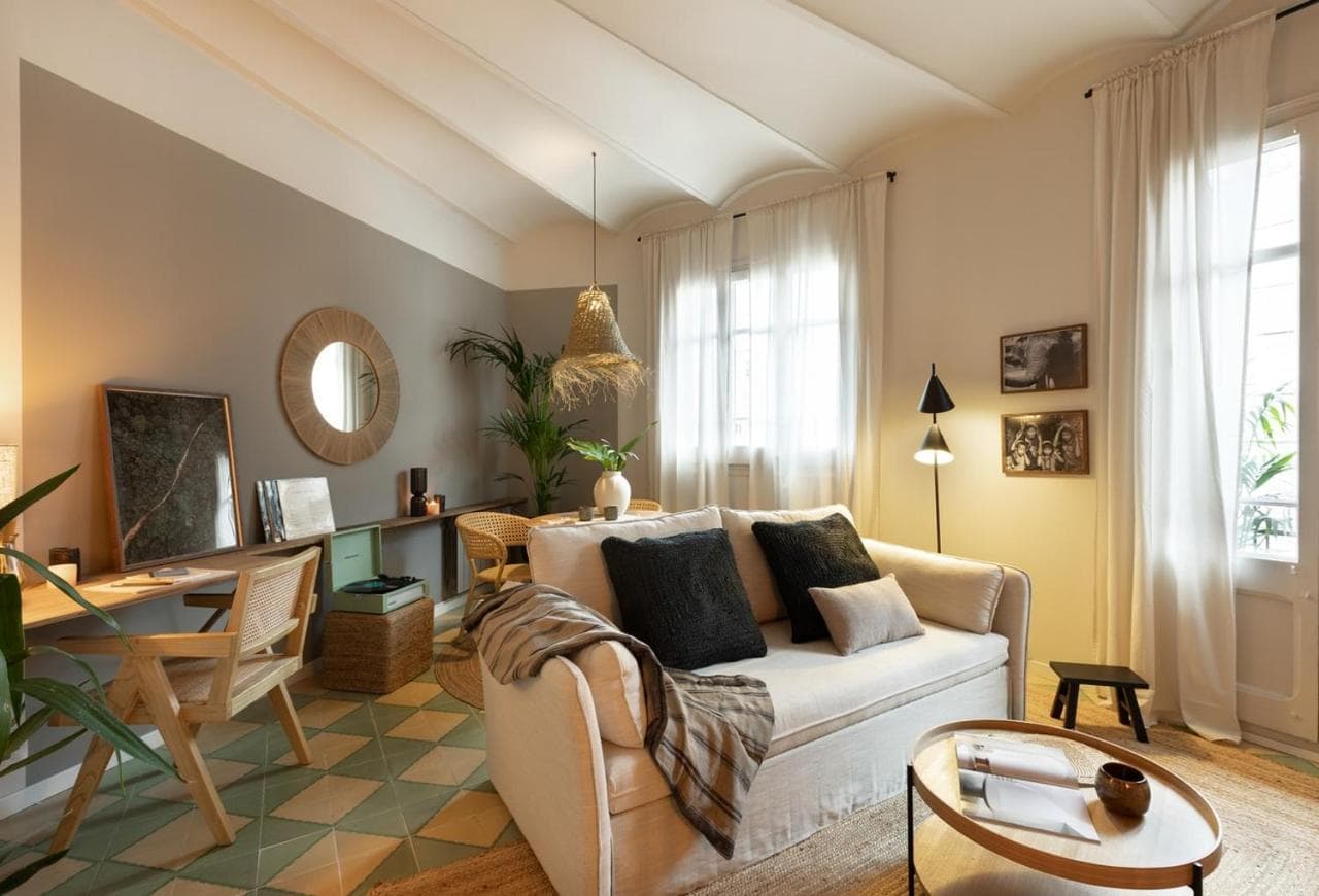 Bawah - 2 Bedrooms in Eixample Esquerra