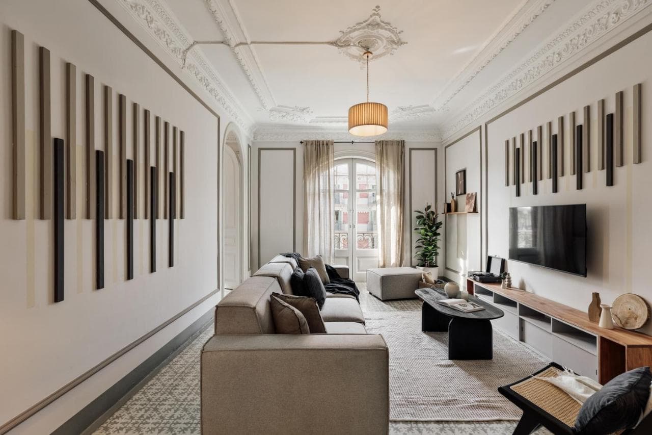 Kaftan - 5 Bedrooms And Balcony in Eixample Dreta